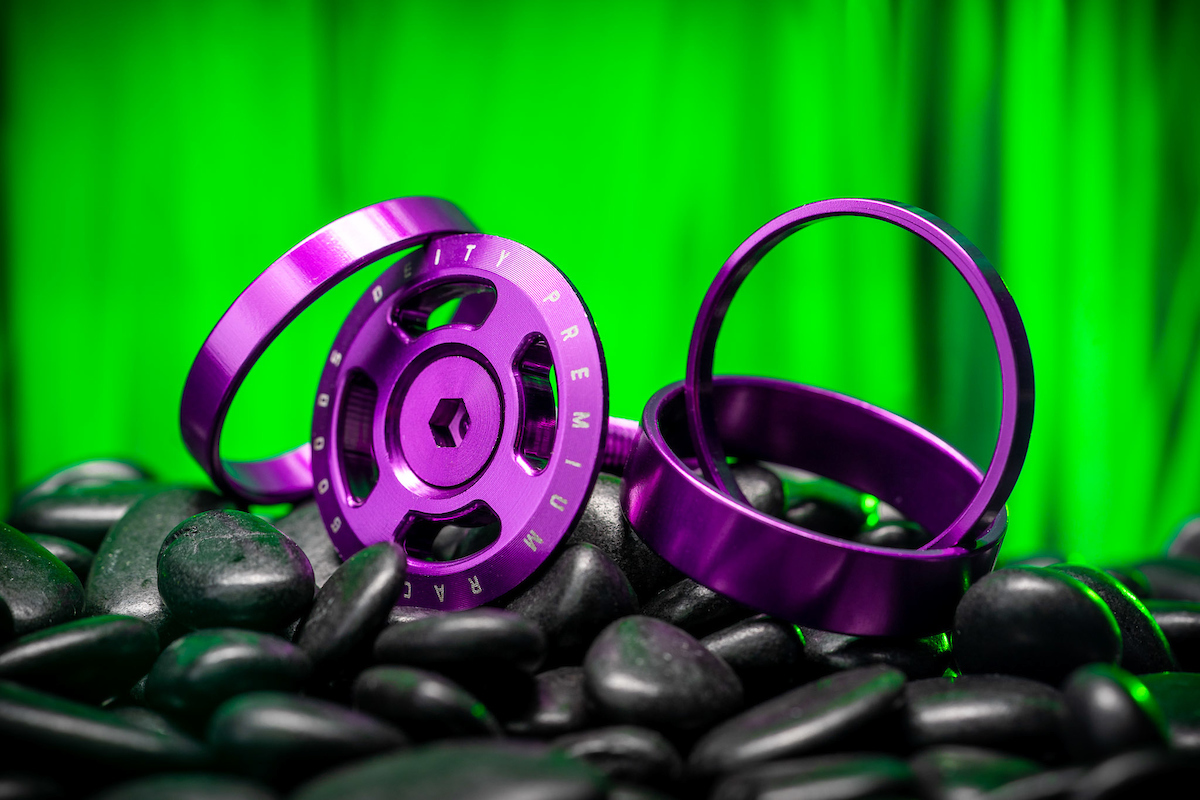 Deity Components Crosshair