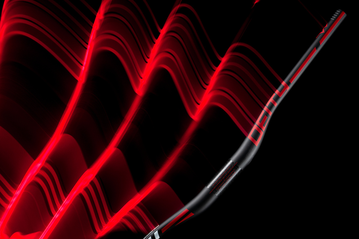 Deity Components Manubrio Skywire